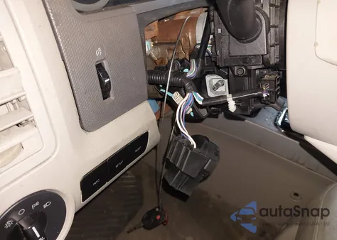 2008 Ford Escape Xlt from USA, damaged, VIN 1FMCU93Z68KD56836